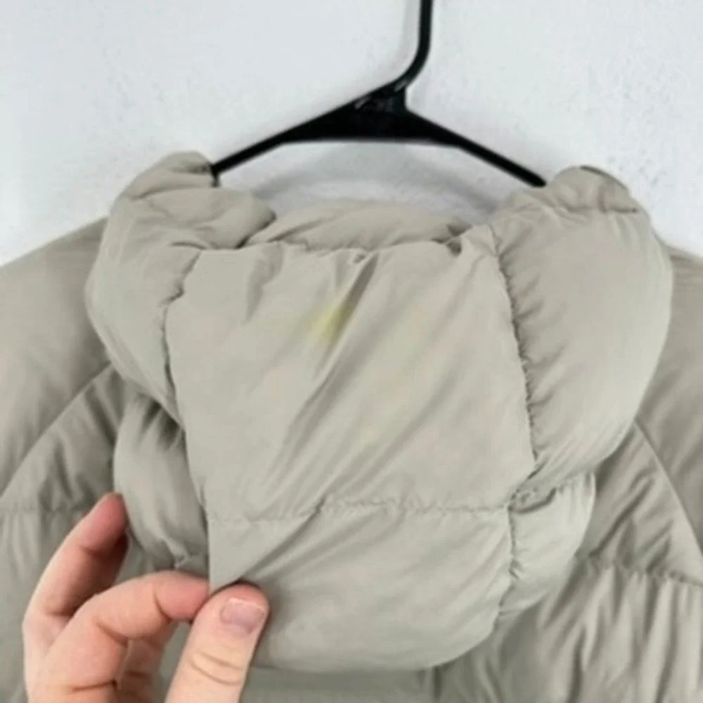 The North Face Large Hooded Down Puffer Jacket 600 Down‎ Fill Power Beige Pewter